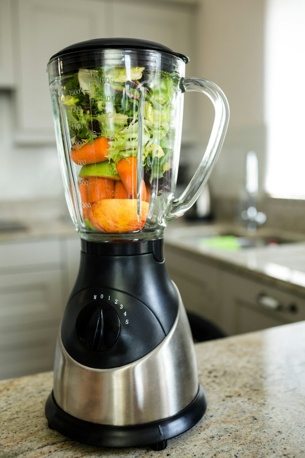 Comment bien choisir les accessoires robots cuisine pour gagner en praticité ?